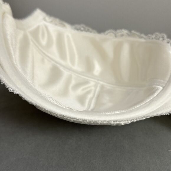 Charnos Bra UK 38E Bailey Plunge Lined Molded 155102 Ivory Underwire Tassel - Picture 9 of 11